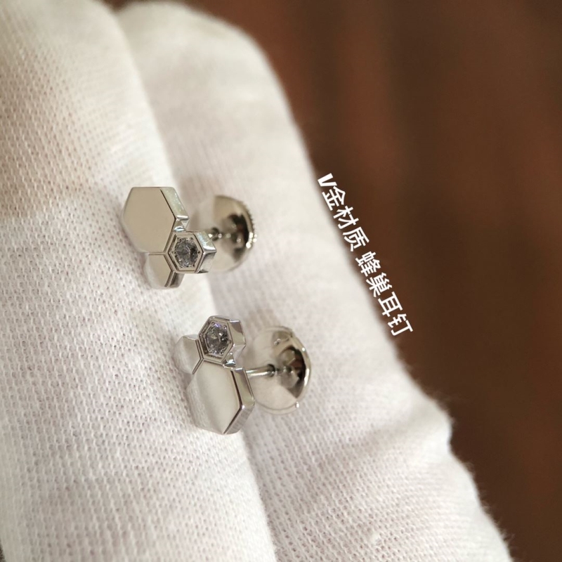 CHAUMET